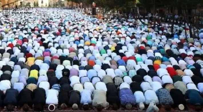 Eid prayers time and the Differences Between Eid al-Fitr and Eid al-Adha Prayers 