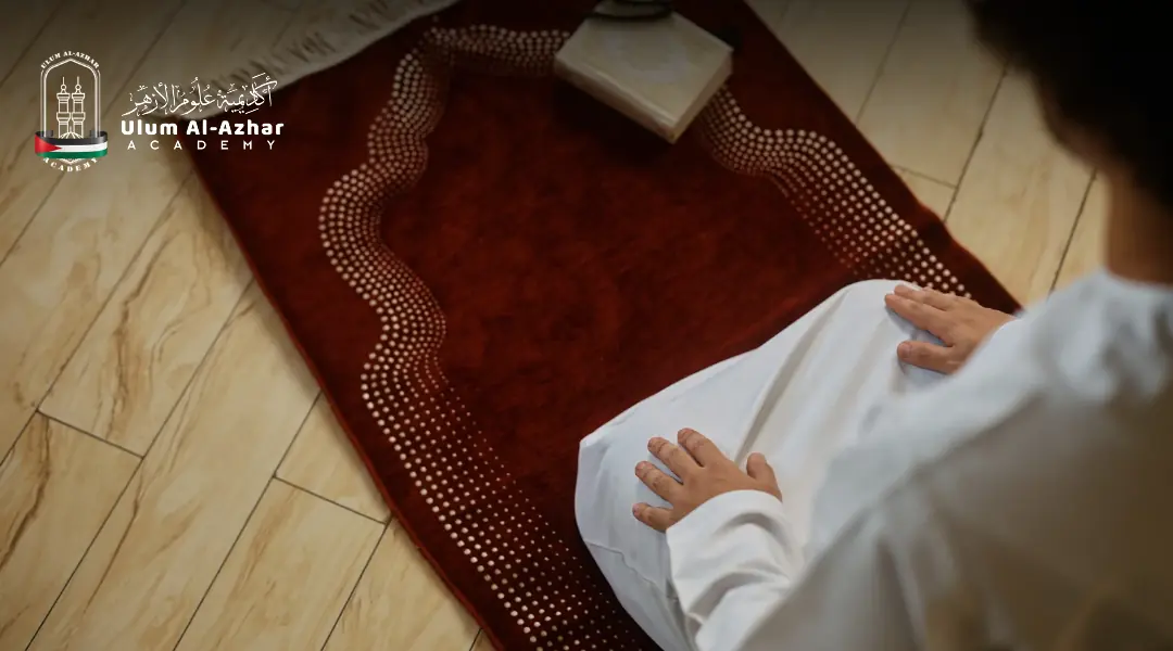 Solat sunat malam di rumah mengikut cara sembahyang tahajud.