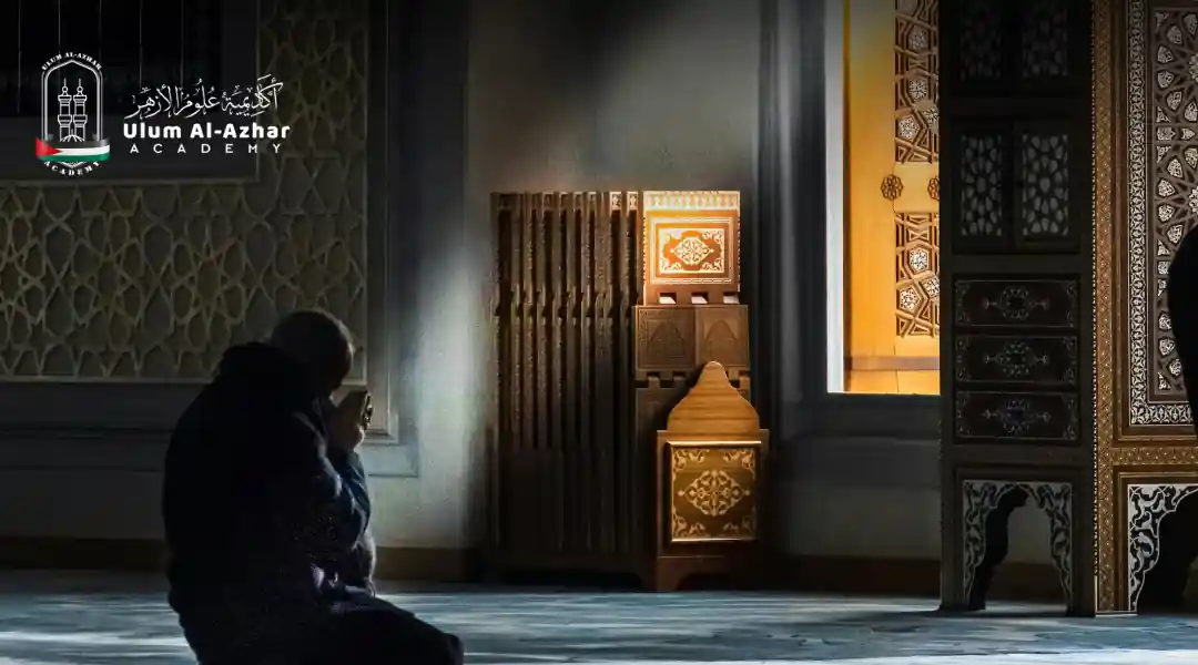 Quiet mosque corner reflecting i'tikaf meaning in Ramadan