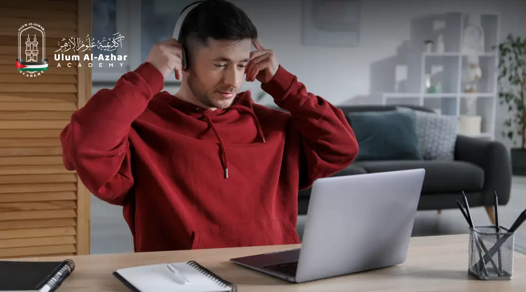 Teacher guiding online Quran classes for beginners via video call