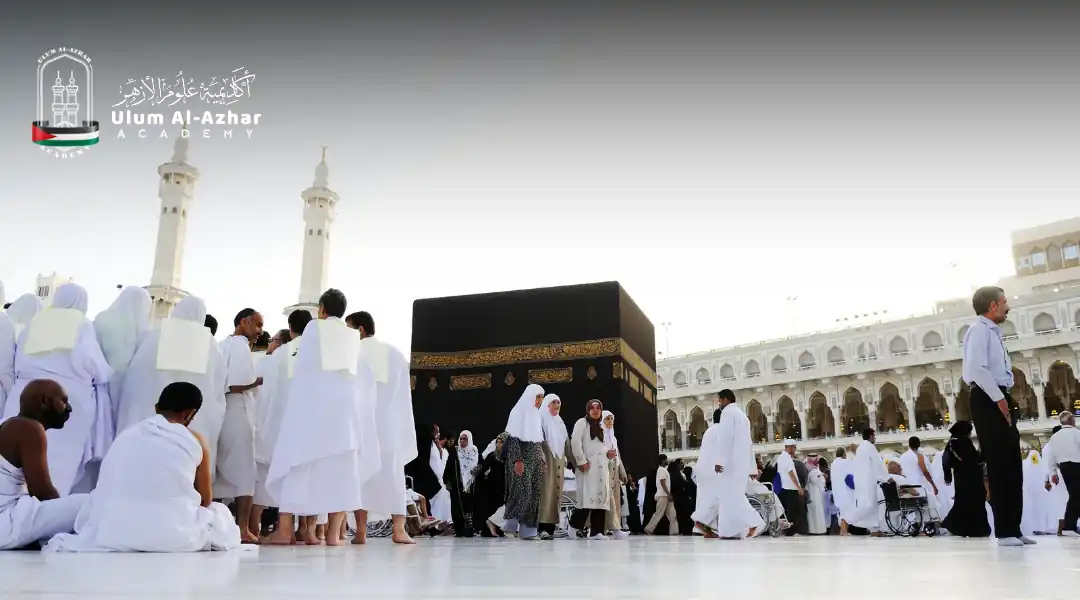 Pilgrims performing Tawaf during the 7 steps of the hajj