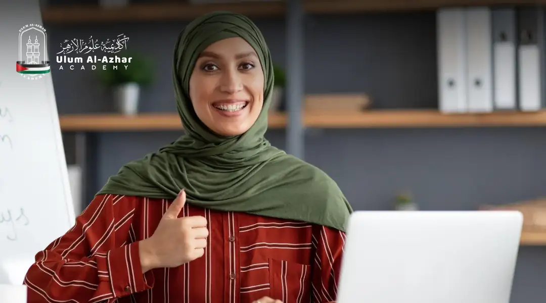 Teacher explaining tajweed in islamic course online